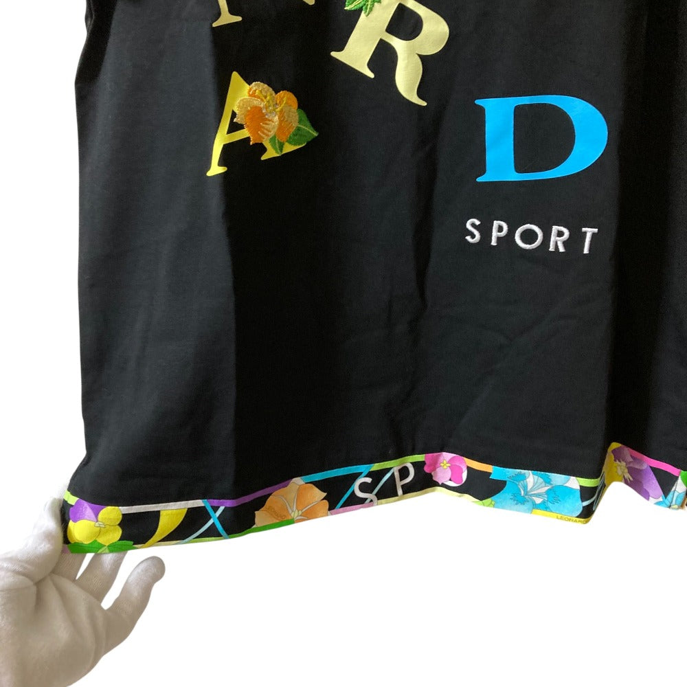 レオナールスポーツ フラワー刺繍ロゴプリントコットンTシャツ
