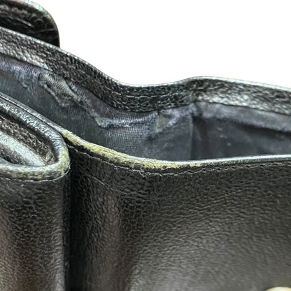 シャネル レザー三つ折り財布