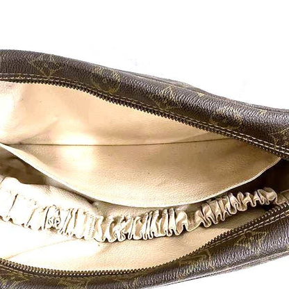 ルイ・ヴィトン トルース トワレ 28 モノグラム クラッチバッグ