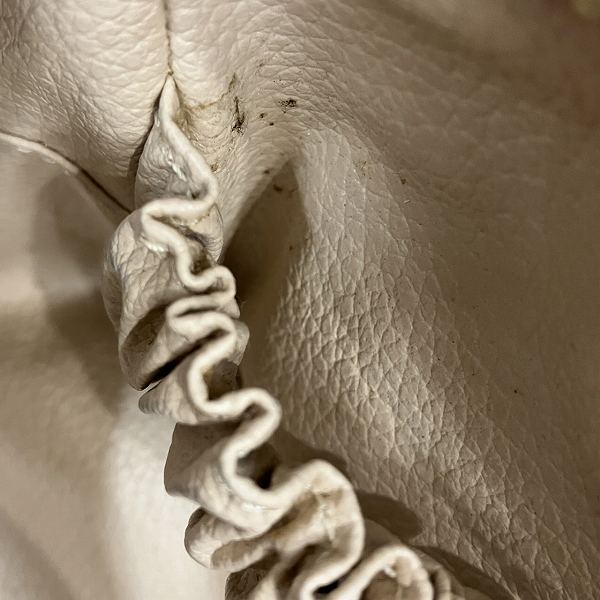 ルイ・ヴィトン トルース トワレ 28 モノグラム クラッチバッグ