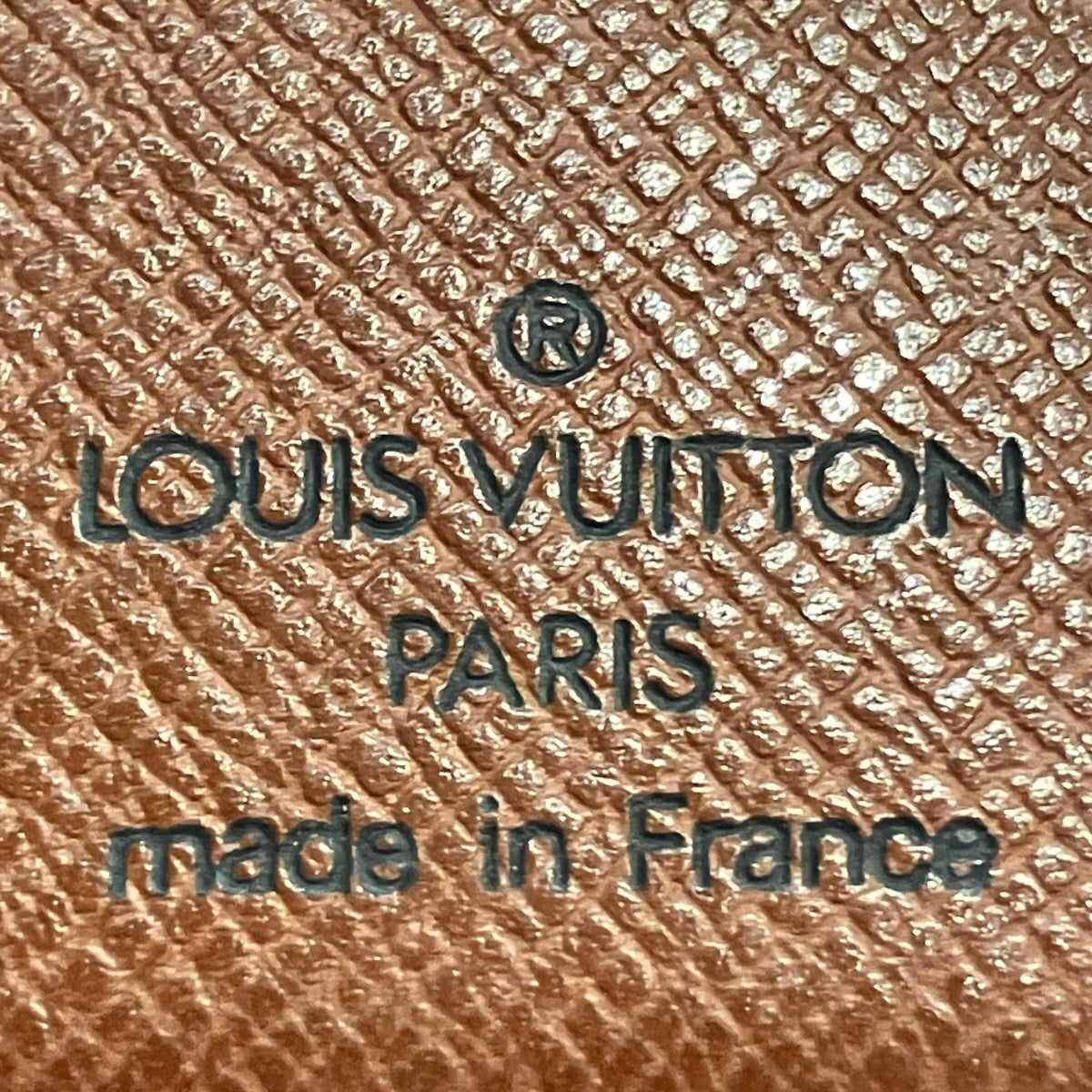 ルイヴィトン ポルトフォイユヴィエノワ モノグラム 二つ折り財布