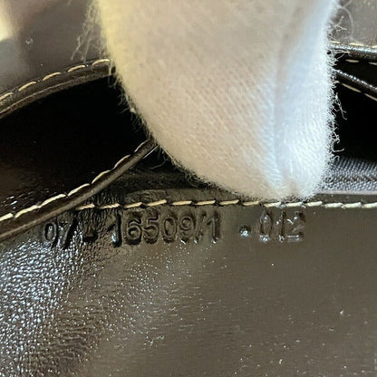 フェンディ ズッカ柄 エナメル レザー 二つ折り財布