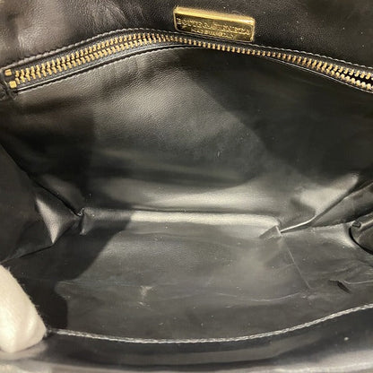 ボッテガ・ヴェネタイントレチャートレザークラッチバッグ