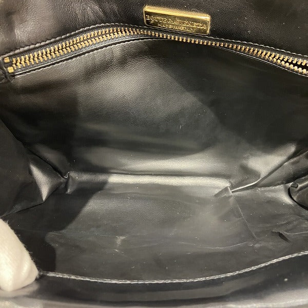 ボッテガ・ヴェネタイントレチャートレザークラッチバッグ