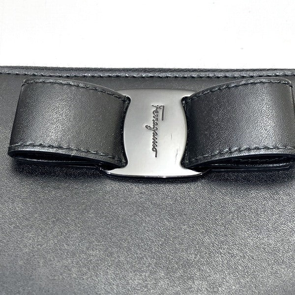 サルヴァトーレ フェラガモ ヴァラ レザー長財布