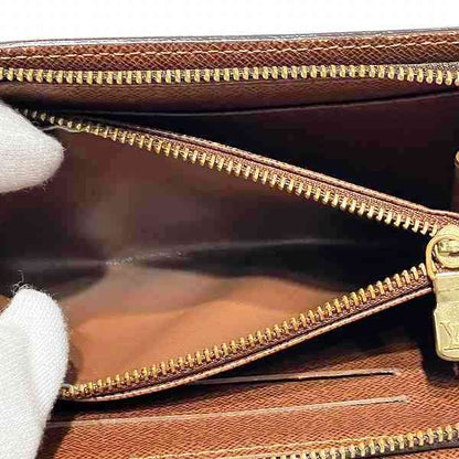 ルイ ヴィトン パンダ モノグラム 長財布