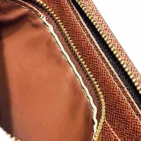 ルイ ヴィトン パンダ モノグラム 長財布