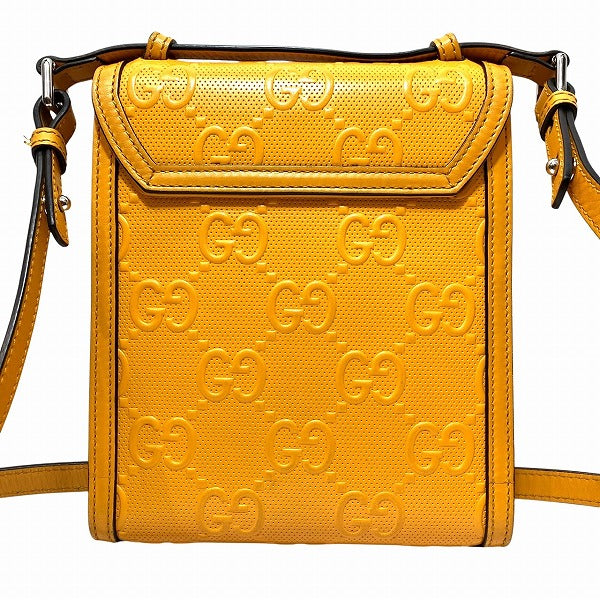 グッチ GGエンボス レザーショルダーバッグ