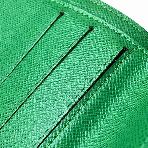 ルイヴィトン モノグラムペルフォ 二つ折り財布