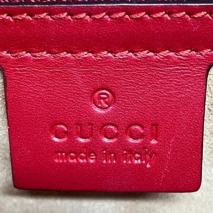 グッチ シルヴィ レザーショルダーバッグ