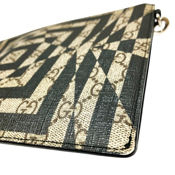 グッチ GGカレイド PVCクラッチバッグ
