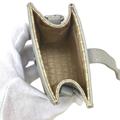 シャネル ココ マーク ラムスキン フォン ケース