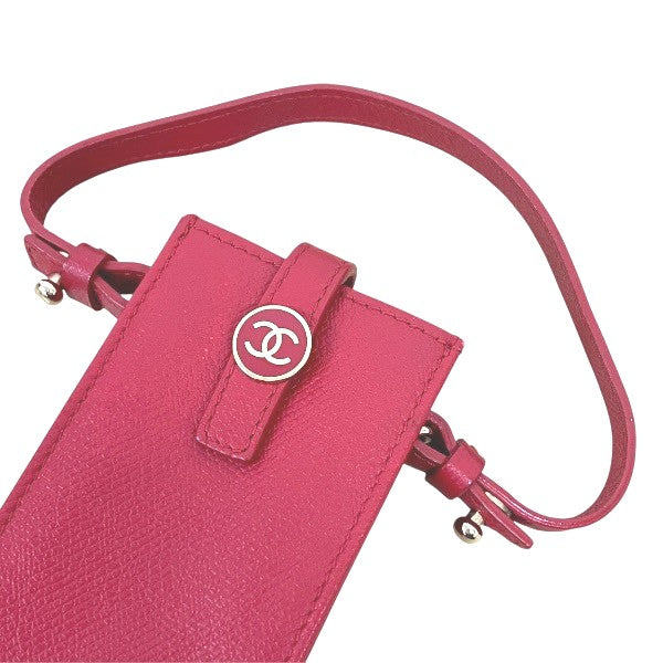 シャネル ココ マーク キャビアスキン スマホケース