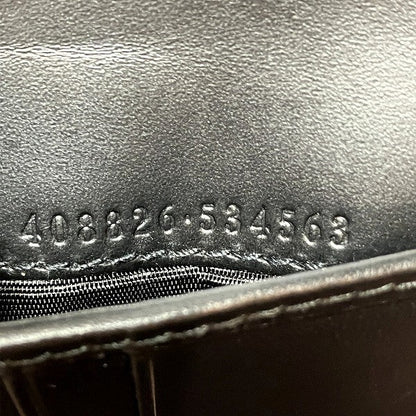 グッチ GGシグネチャー レザー二つ折り財布