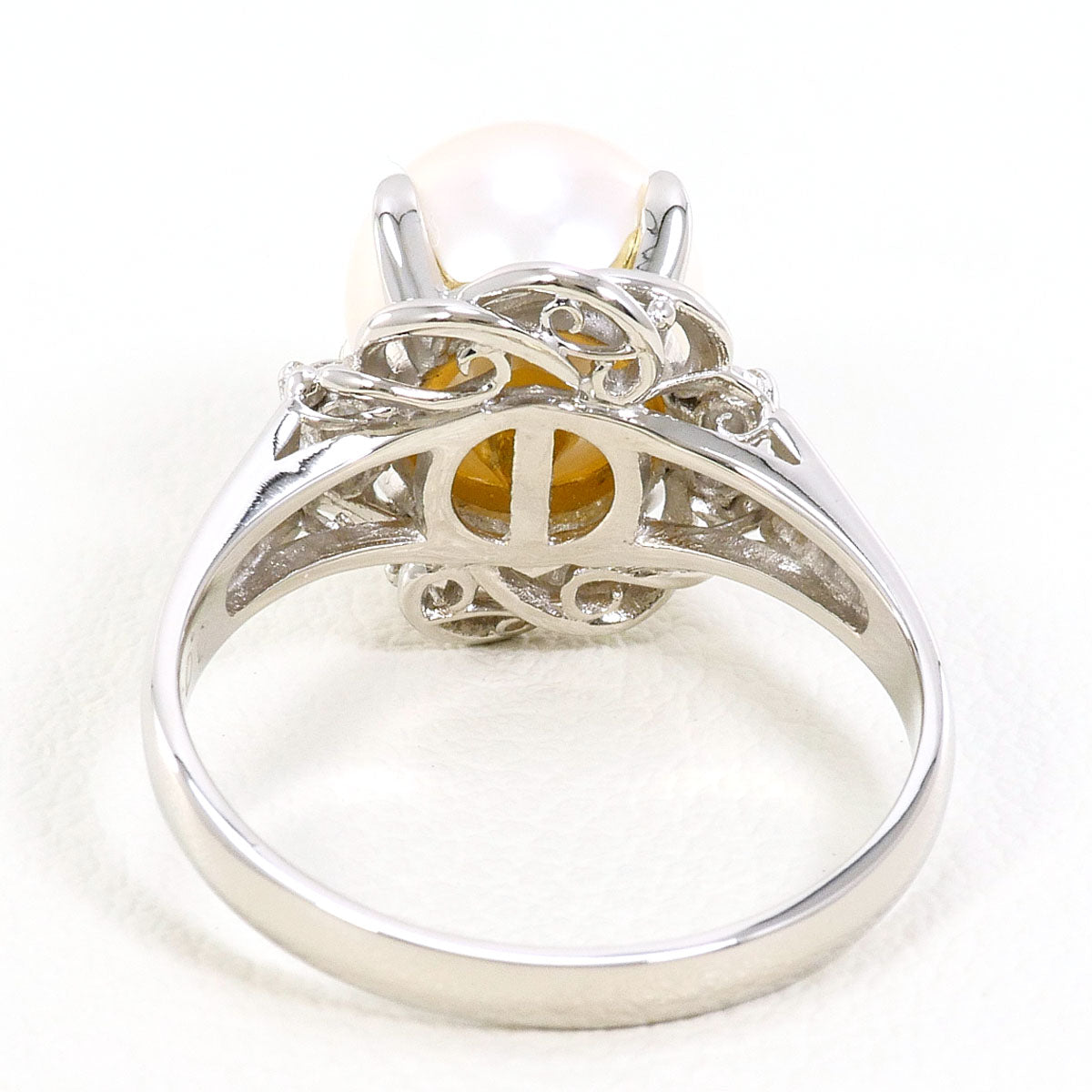 PT900プラチナパールダイヤリング