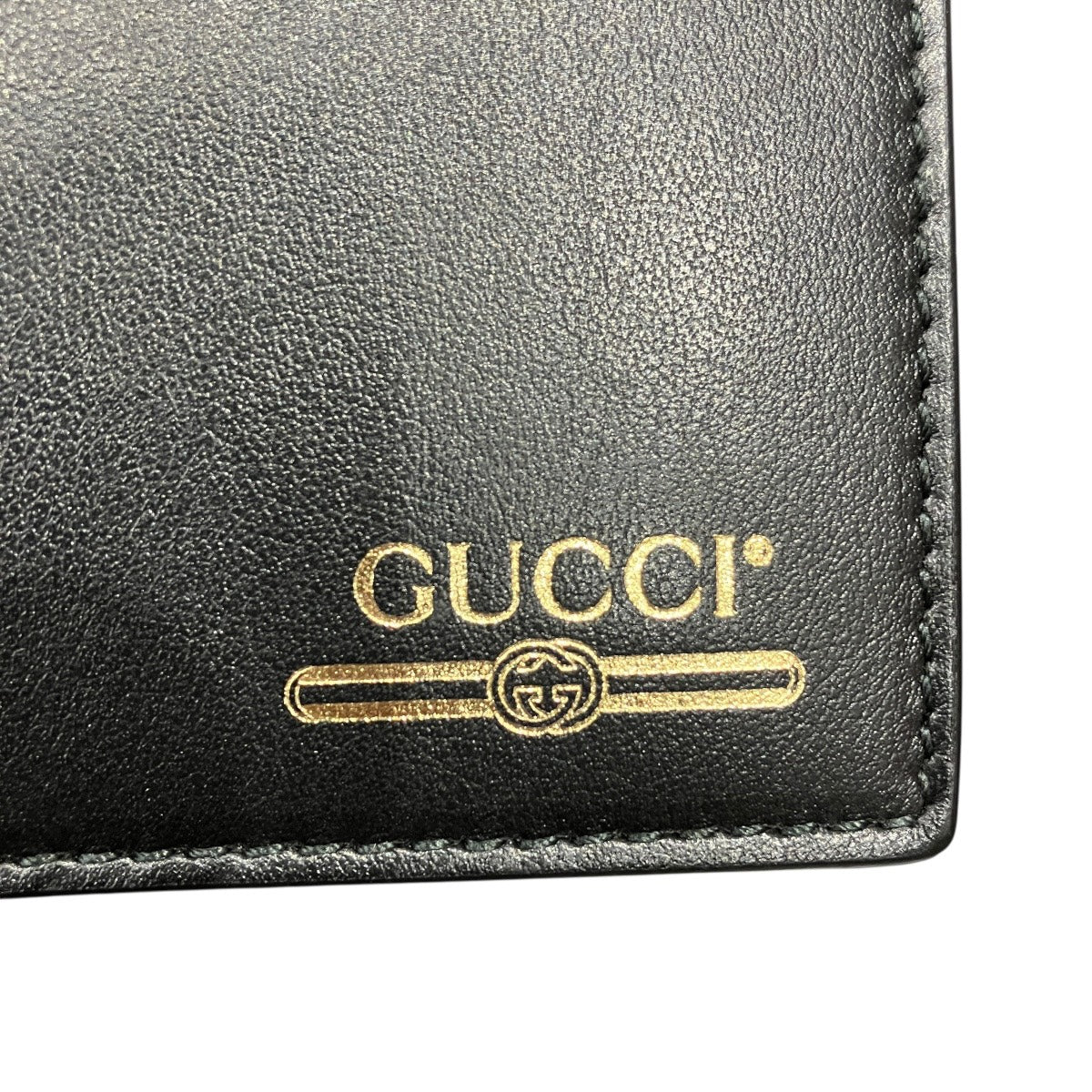 グッチ レザーカードケース