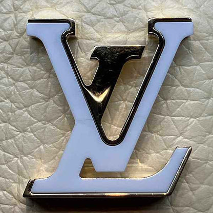 ルイヴィトン LVヴェルティカルウォレットコンパクト レザー二つ折り財布