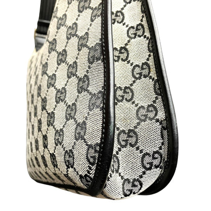グッチ GGキャンバス ショルダーバッグ