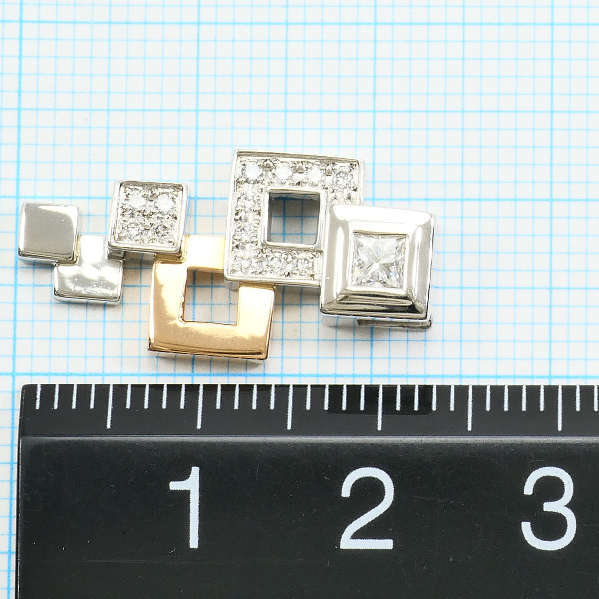 ラベリテ Pt900プラチナ K18PG ダイヤモンド ペンダントトップ