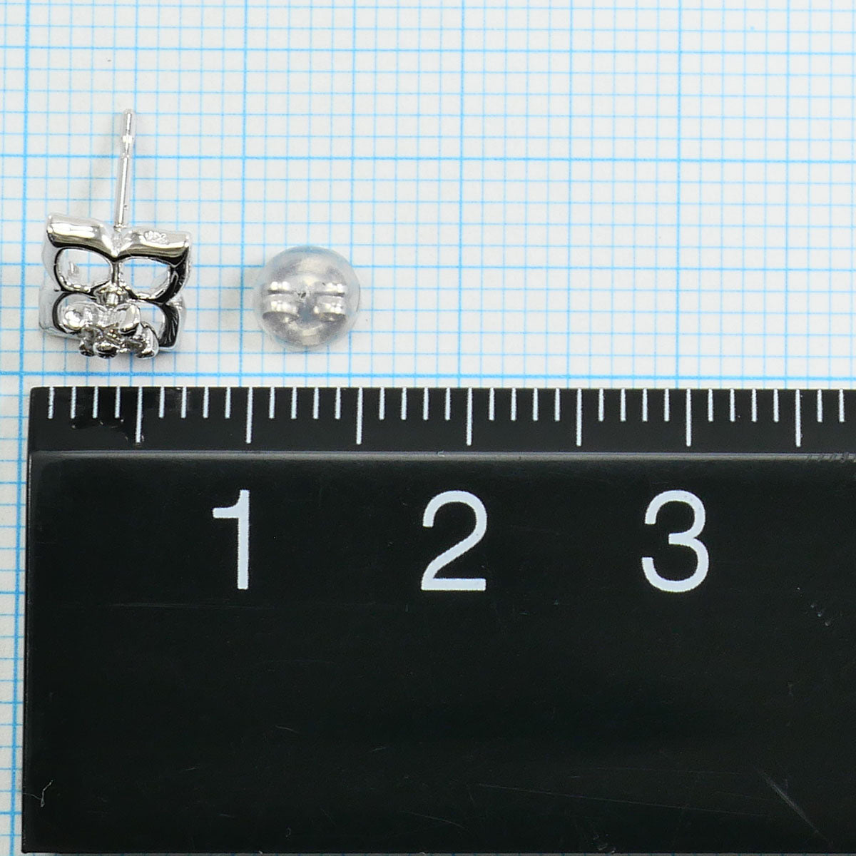 K14 ホワイトゴールド ダイヤモンド ピアス