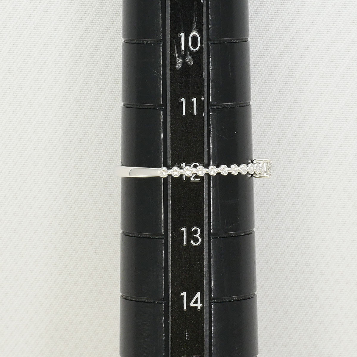 K10ホワイトゴールド ダイヤモンドリング