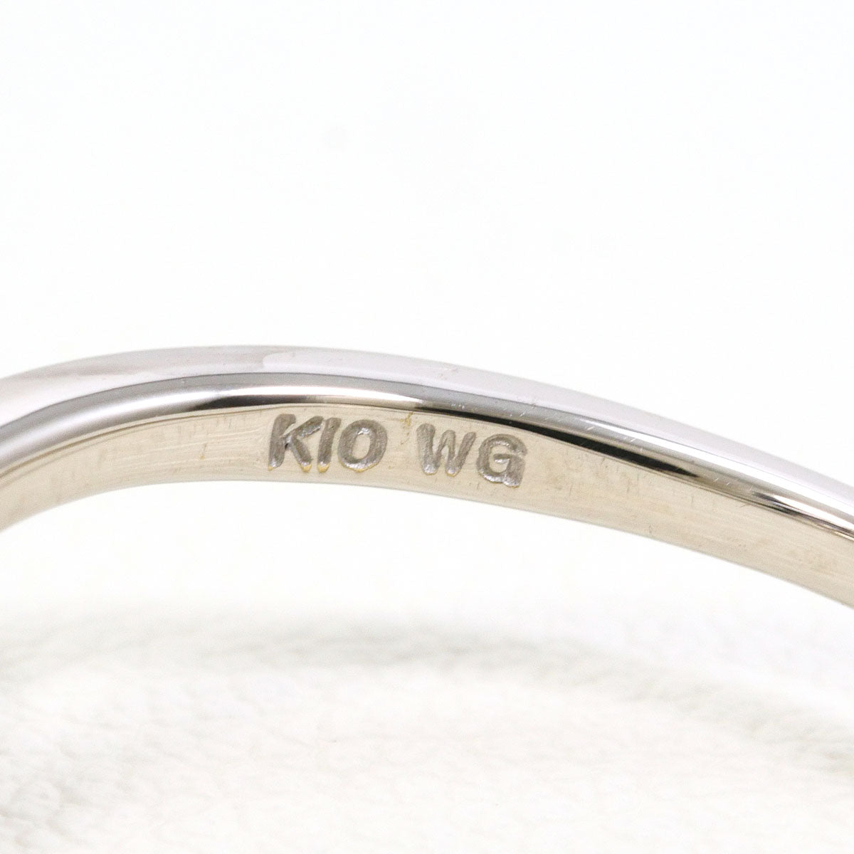 K10ホワイトゴールドダイヤモンドリング