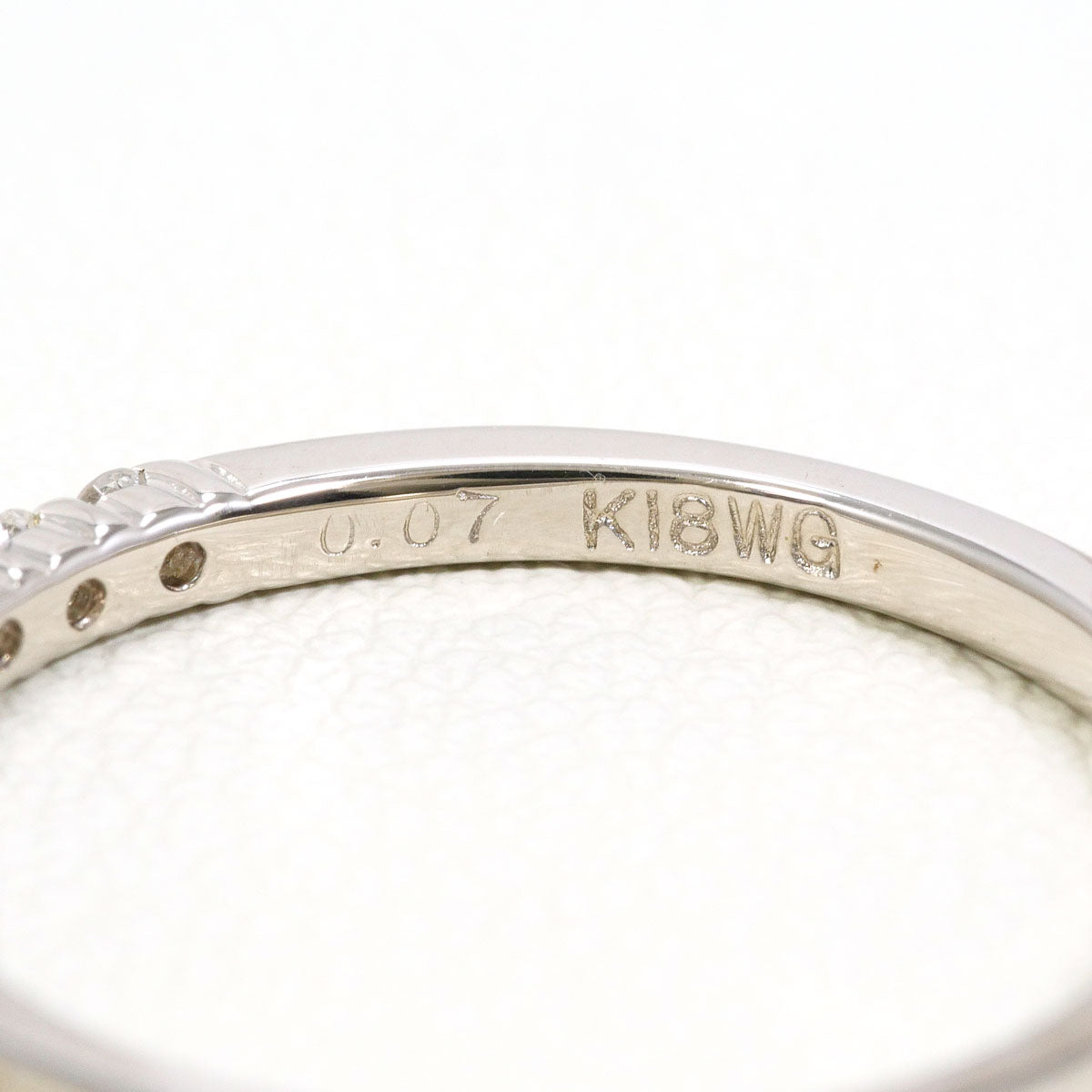 Au750ホワイトゴールドダイヤモンドリング