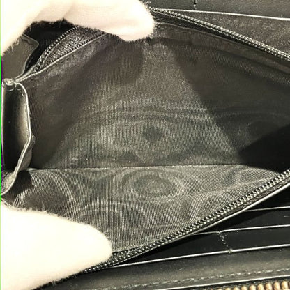 グッチ アニマリエ レザーラウンドファスナー長財布