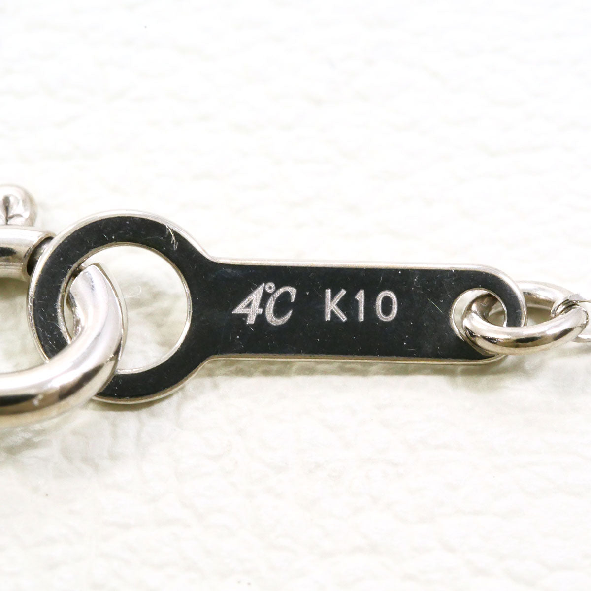 ヨンドシー K10ホワイトゴールド ダイヤモンドネックレス