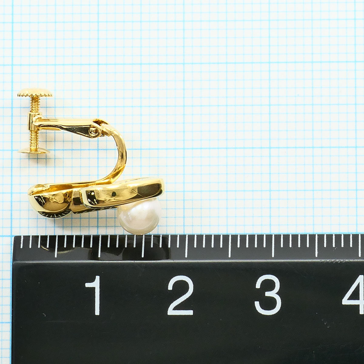 K18イエローゴールド アコヤ真珠 イヤリング