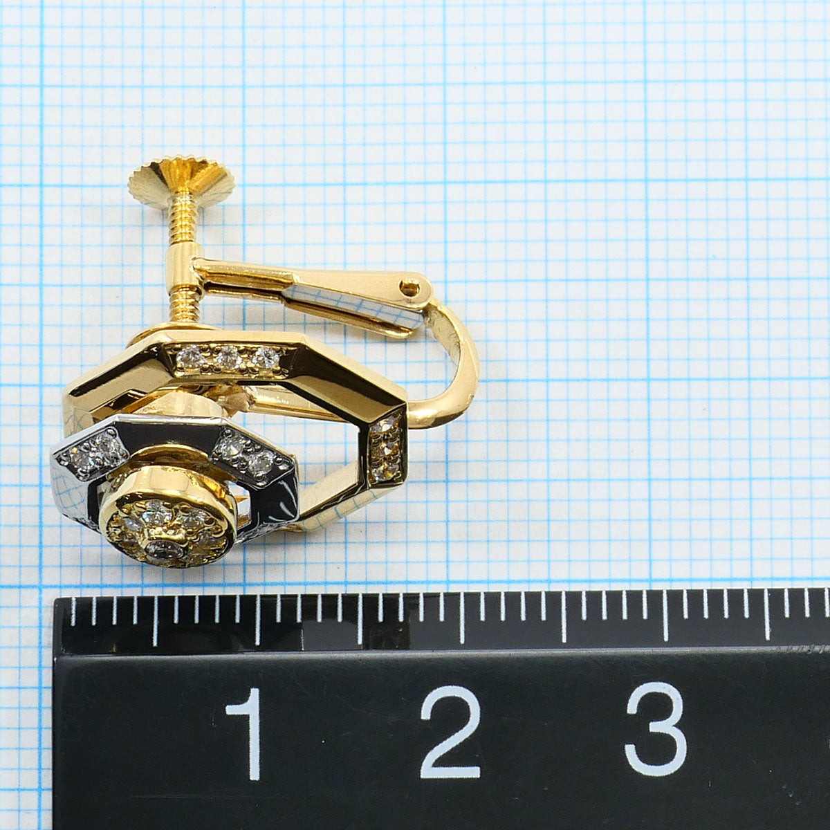 PT900プラチナAu750イエローゴールドダイヤモンド片耳イヤリング