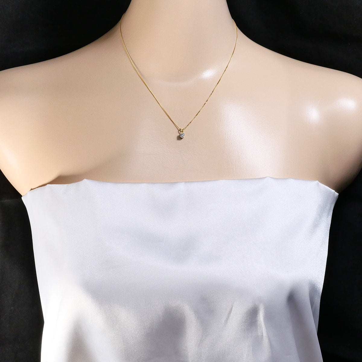 Au585 Au750 Zirconia Necklace
