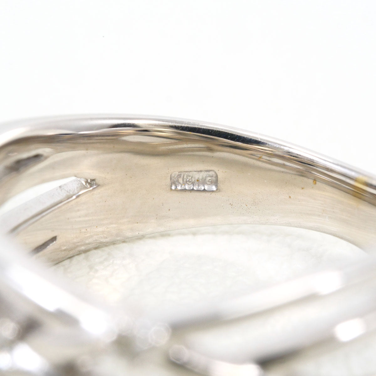 Au750ホワイトゴールドダイヤモンドリング