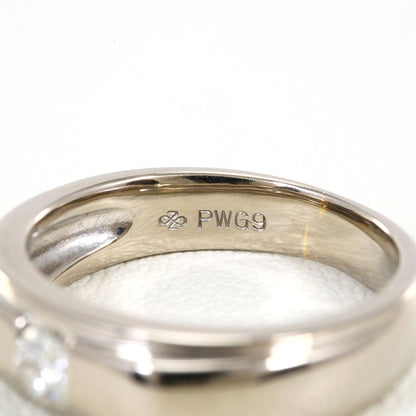 9K White Gold Diamond Ring