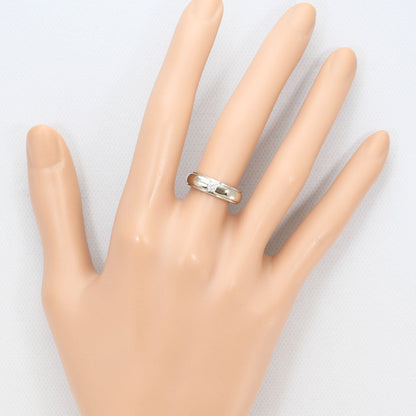 9K White Gold Diamond Ring