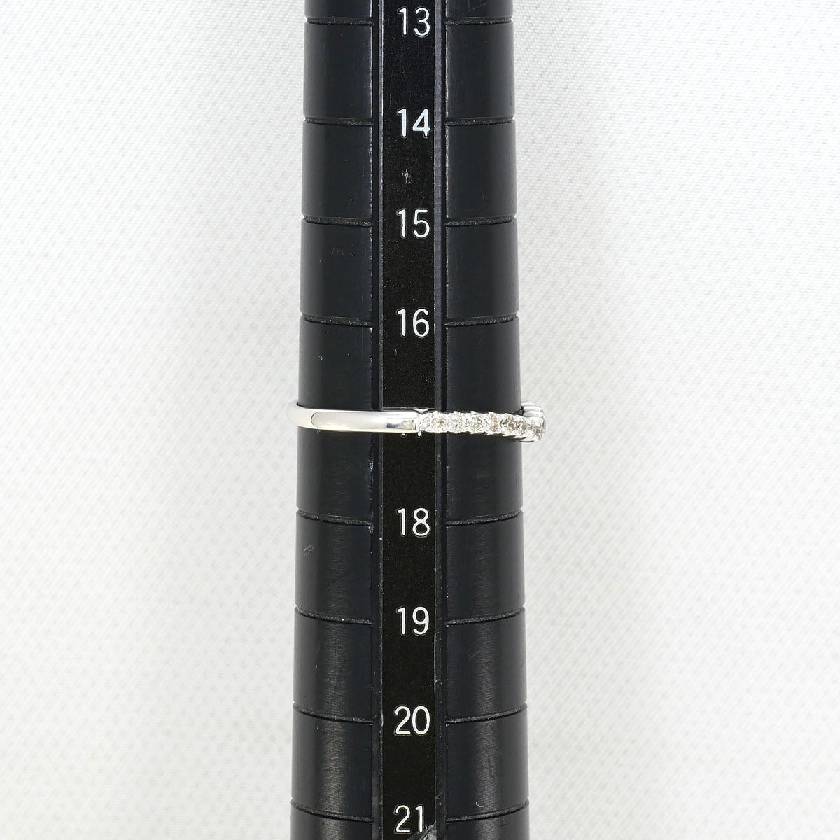 K10ホワイトゴールド ダイヤリング