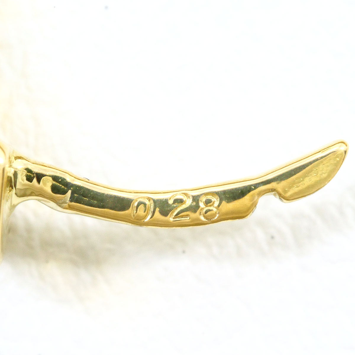 Au750ダイヤモンドピアス