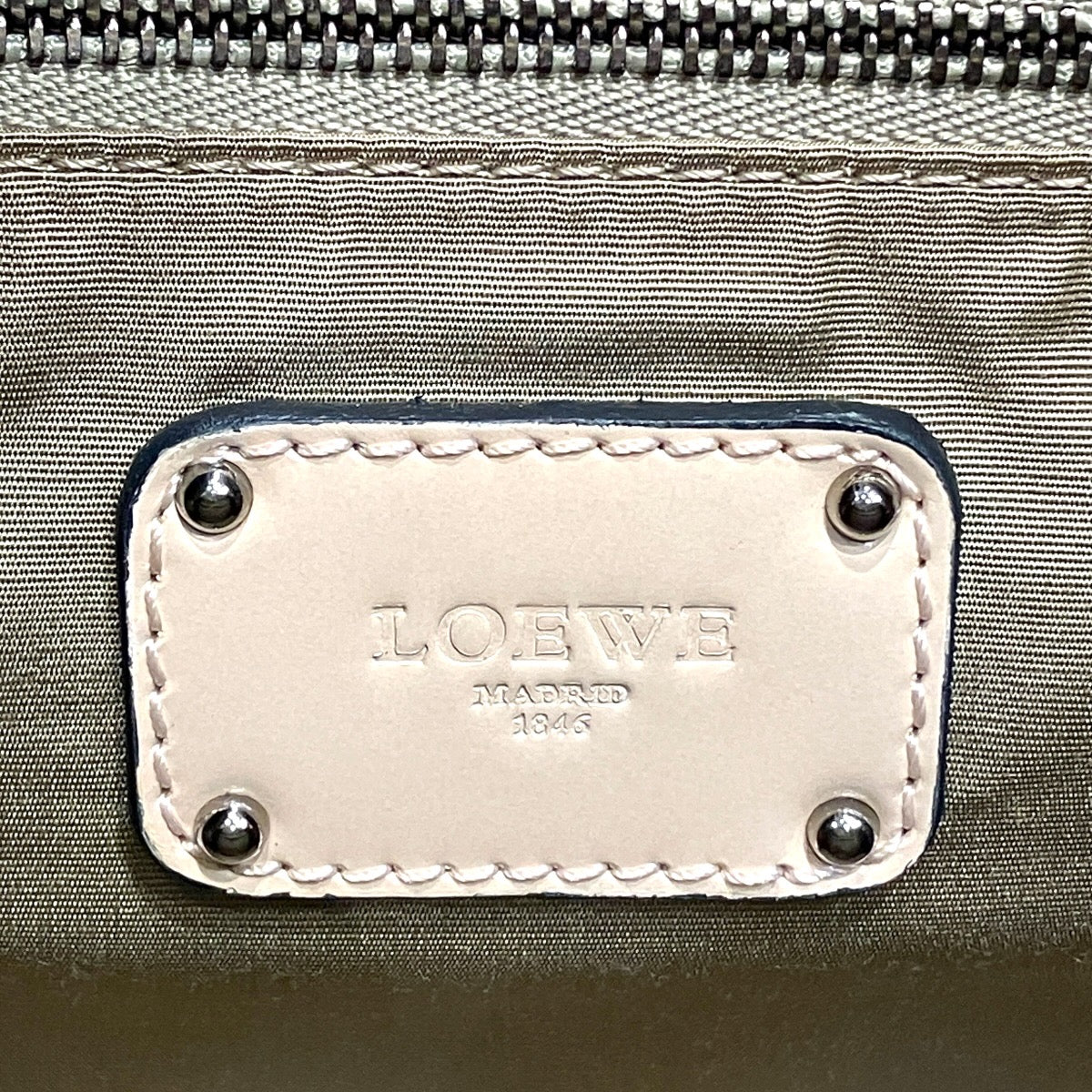ロエベ アマソナ レザー ハンドバッグ