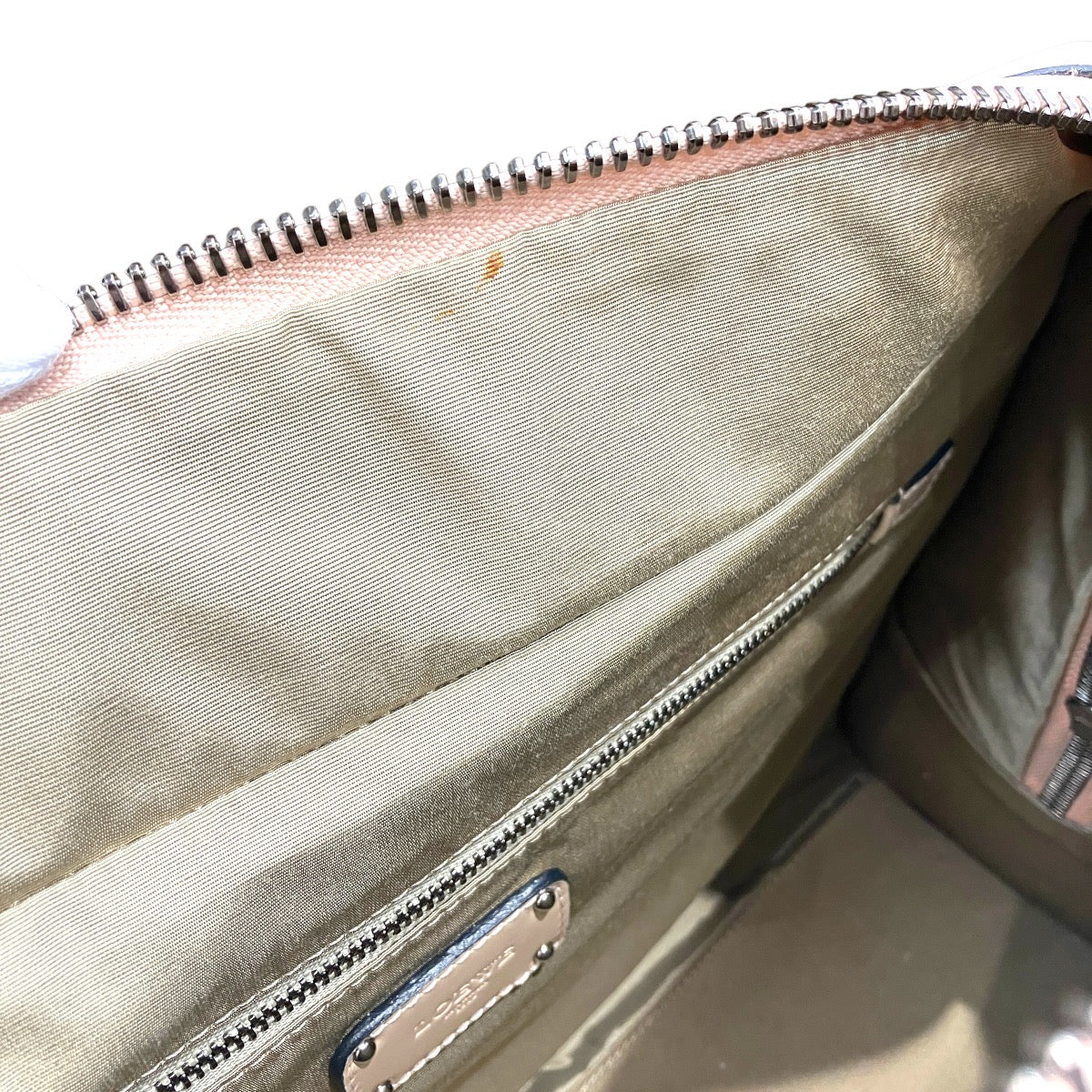 ロエベ アマソナ レザー ハンドバッグ