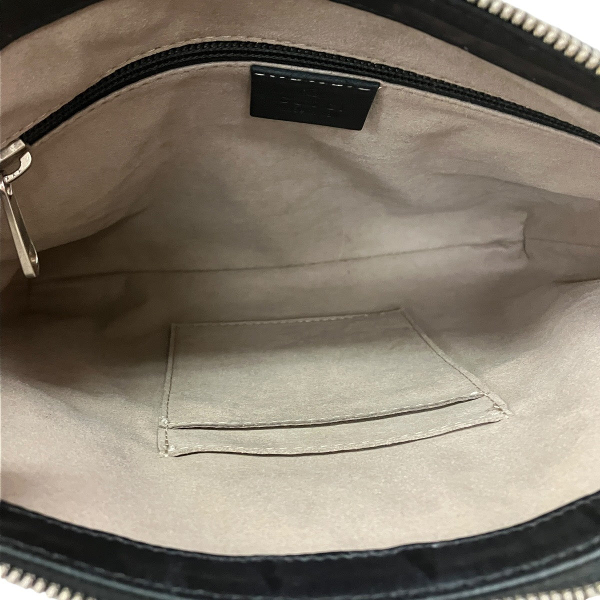 グッチ グッチシマ レザー ショルダーバッグ