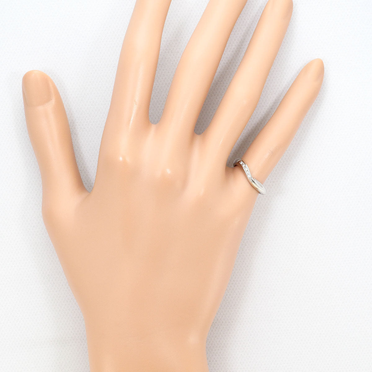 PT950プラチナダイヤモンドリング