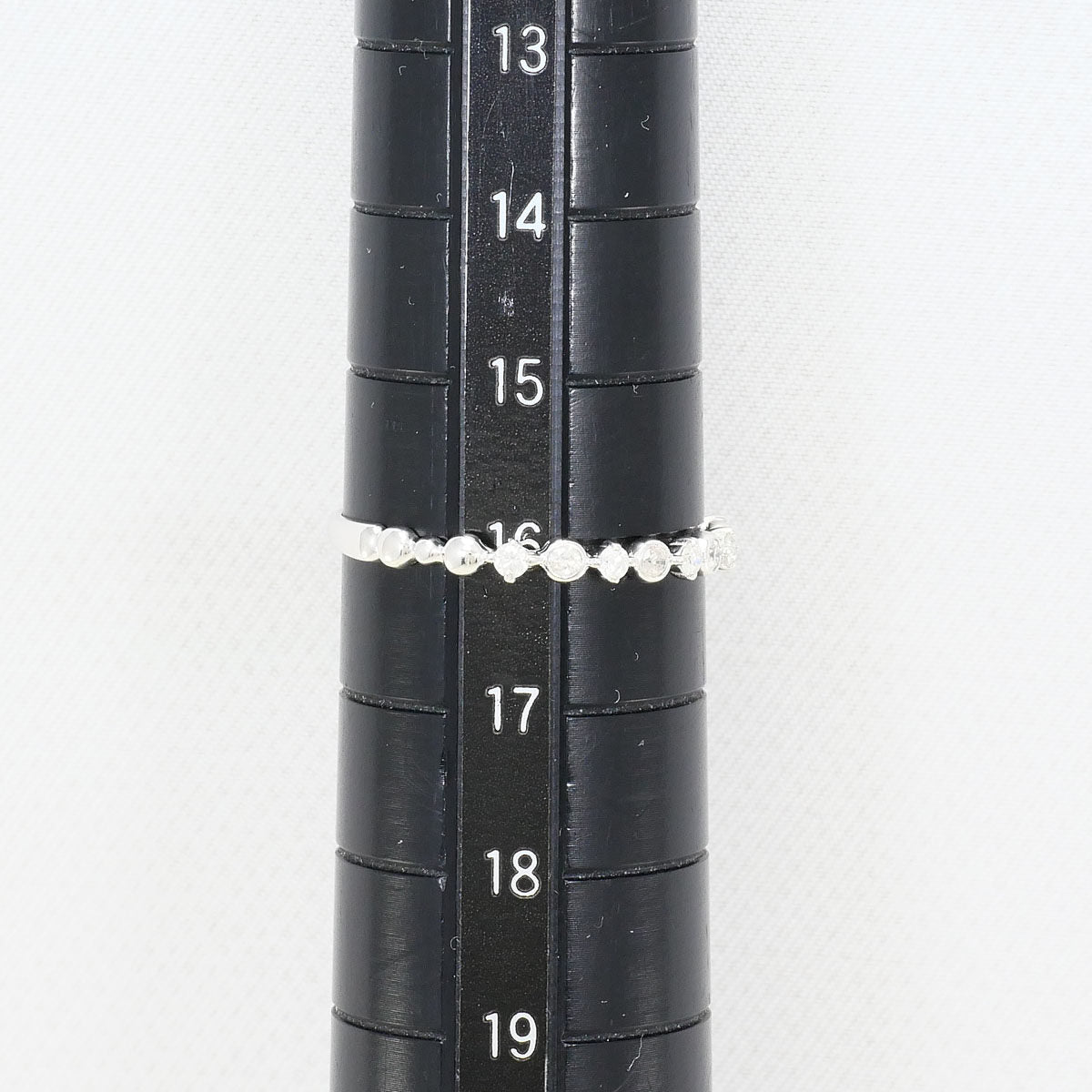 K10ホワイトゴールドダイヤモンドリング