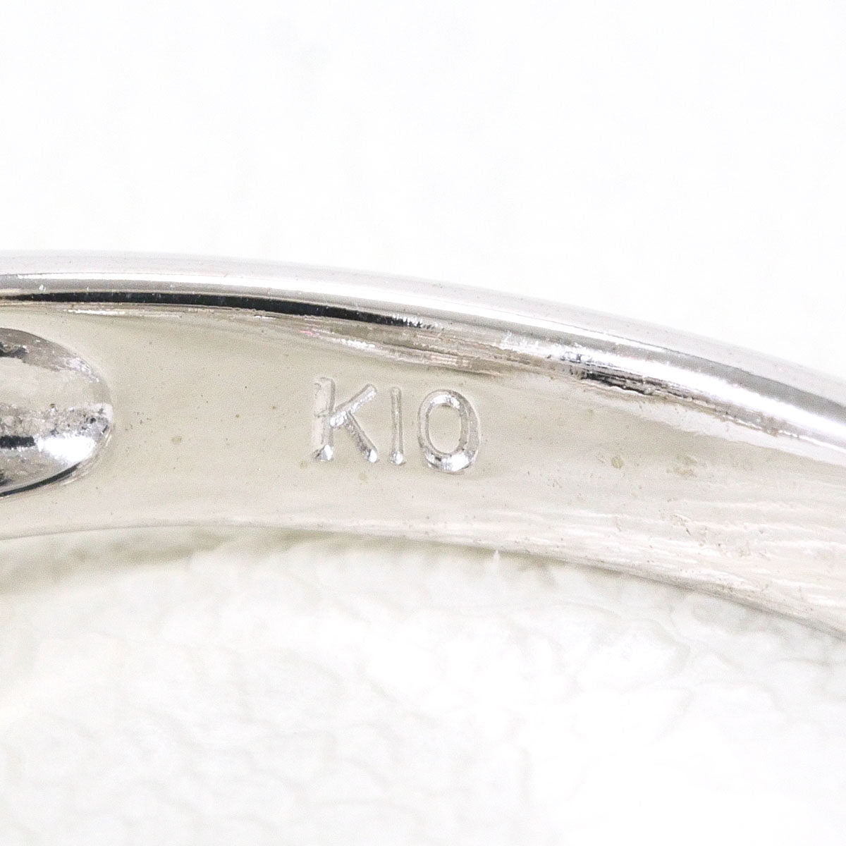 K10ホワイトゴールドダイヤモンドリング