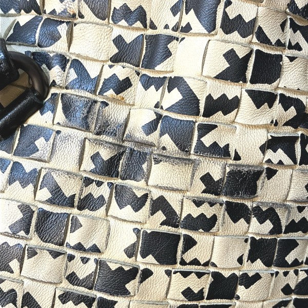 ボッテガ・ヴェネタイントレチャートレザー ビジネスバッグ