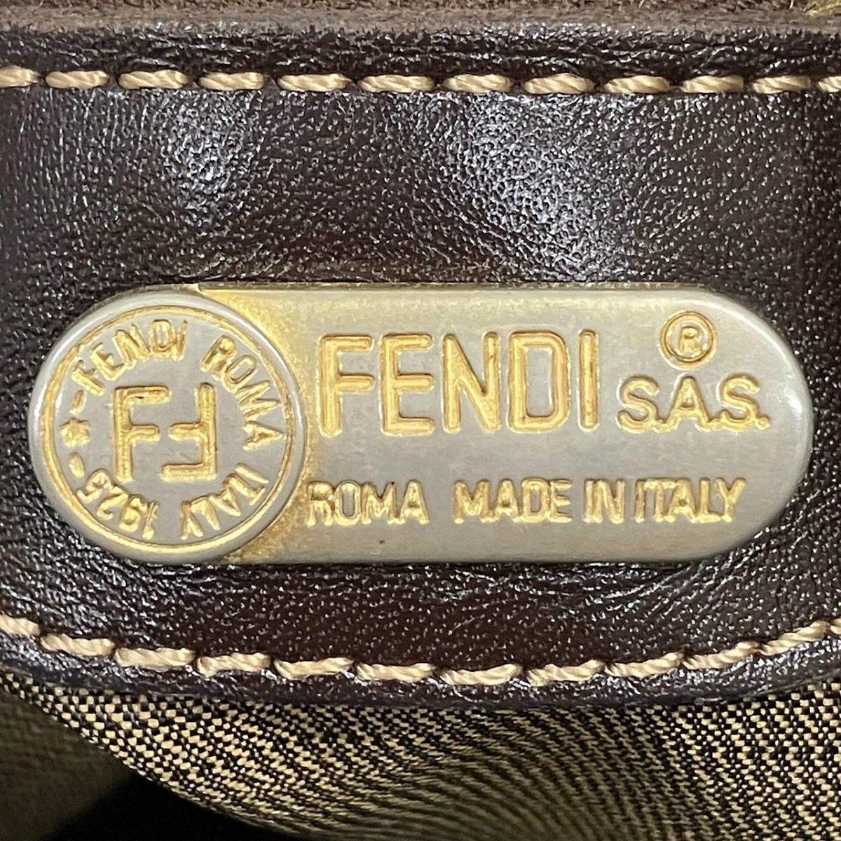 フェンディ ズッカ ショルダーバッグ