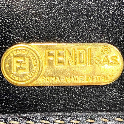 フェンディ ズッカ柄 キャンバスレザー長財布