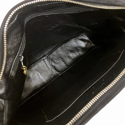 シャネル マトラッセ レザー ショルダーバッグ
