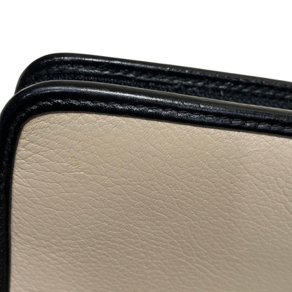 ロエベ レザー長財布