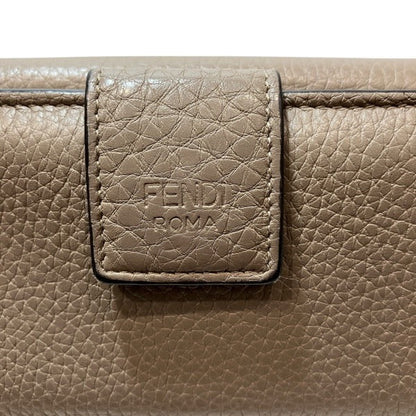 フェンディ ピーカブー レザー長財布