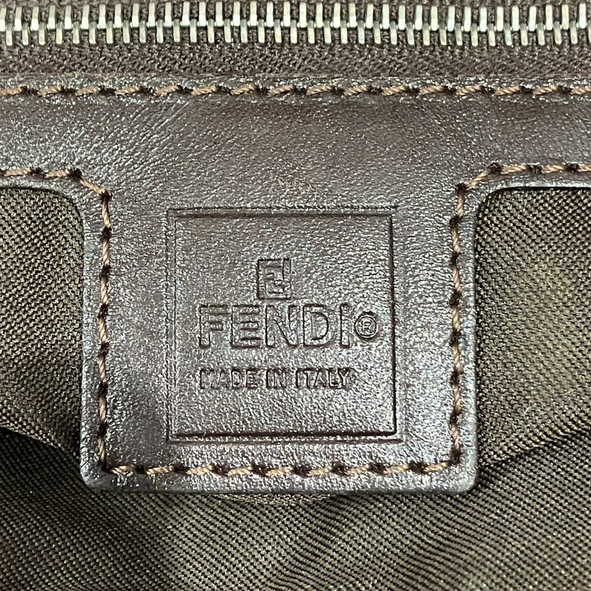 フェンディ ナイロン レザーハンドバッグ
